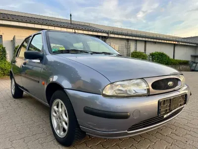 Gebraucht Ford Fiesta Style 75 PS (55 kW) 1997 Blau Kleinwagen