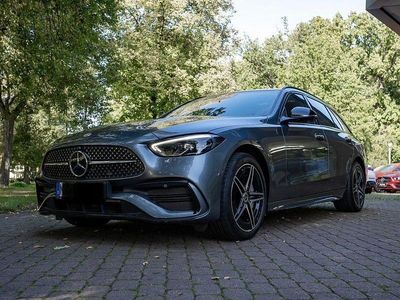 Grau Gebraucht 2022 Mercedes C300e Kombi | 37.900 € (Fairer Preis)