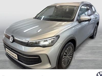 Neu VW Tiguan Life 204 PS (150 kW) 2026 Silber SUV