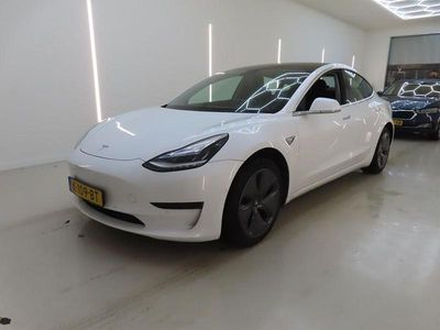 Gebraucht Tesla Model 3 Standard Range 225 kW (306 PS) 2020 Weiß Limousine