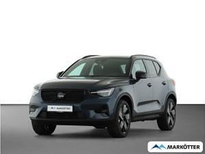 Neu Volvo XC40 Plus 163 PS (119 kW) 2026 Blau (denim blue / metallic) SUV