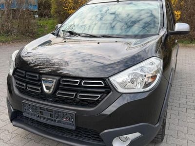 Gebraucht Dacia Dokker Stepway 116 PS (85 kW) 2018 Schwarz Van / Kleinbus