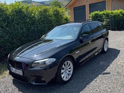 Gebraucht BMW 520 184 PS (135 kW) 2012 Schwarz Kombi