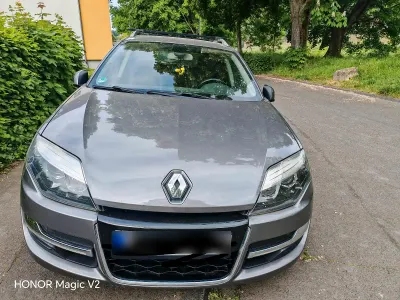 Gebraucht Renault Laguna III 115 PS (84 kW) 2014 Silber Kombi
