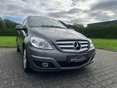 Mercedes B200