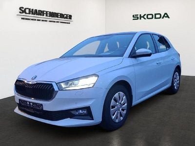 Gebraucht Skoda Fabia Ambition 110 PS (80 kW) 2022 Candyweiß Limousine