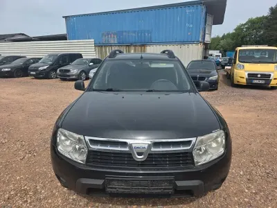 Usata Dacia Duster Lauréate 107 CV (78 kW) 2011 Nero SUV