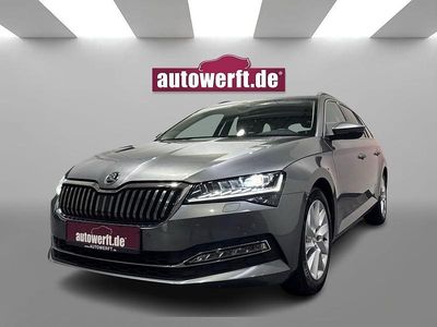 Gebraucht Skoda Superb Style 200 PS (147 kW) 2023 Grau Kombi