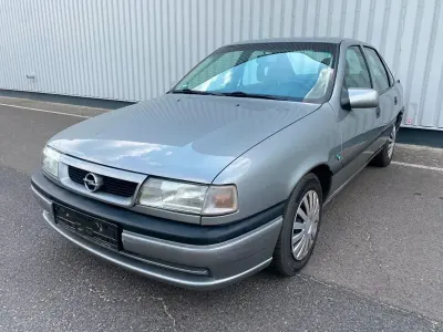 Gebraucht Opel Vectra 90 PS (66 kW) 1995 Other Limousine