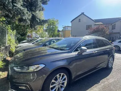 Używany Ford Mondeo Titanium 190 KM (139 kW) 2020 Szary Kombi