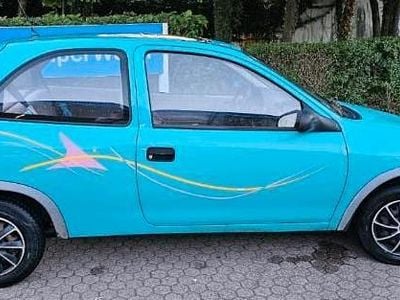Second-hand Opel Corsa 45 CP (33 kW) 1994 Albastru Hatchback