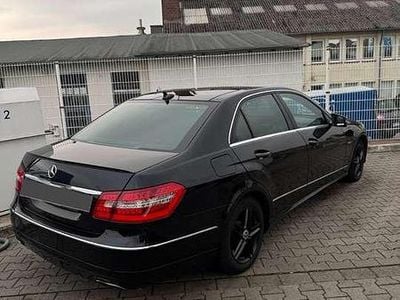 Mercedes E220