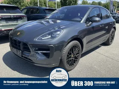 Gebraucht Porsche Macan GTS 381 PS (280 kW) 2021 Vulkangrau metallic SUV