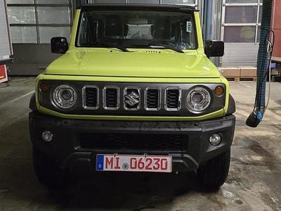 Neu Suzuki Jimny GLX 102 PS (75 kW) 2025 Grün SUV