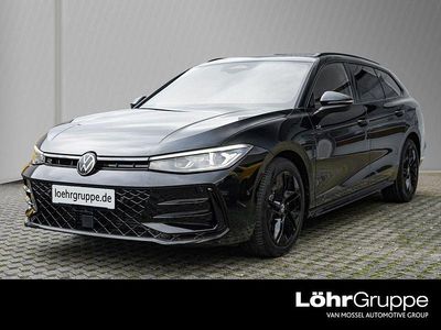 Schwarz Neu 2025 VW Passat R-line Limousine | 57.280 € (Etwas zu teuer)