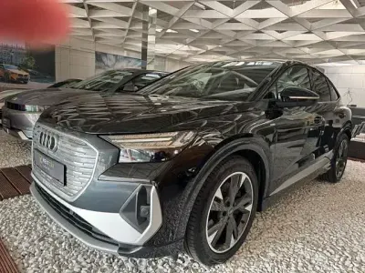 Brugt Audi Q4 e-tron S-Line 219 kW (299 HK) 2022 Sort SUV
