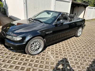 Gebraucht BMW 320 Cabriolet 170 PS (125 kW) 2003 Schwarz Cabrio