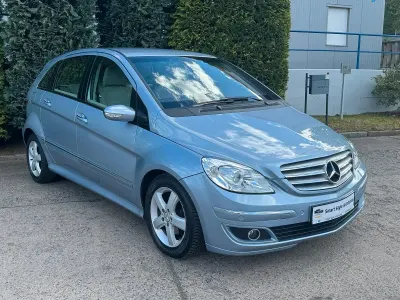 Gebraucht Mercedes B200 136 PS (100 kW) 2006 Silber Van / Kleinbus