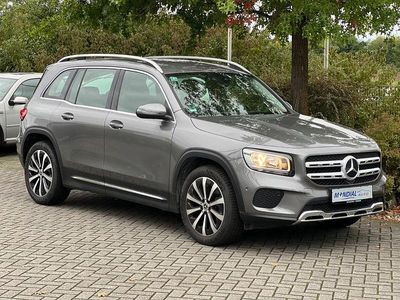 Mercedes GLB180