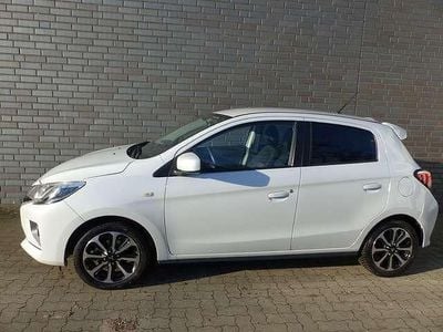 Weiß Gebraucht 2022 Mitsubishi Space Star Select+ Kleinwagen | 12.998 € (Fairer Preis)