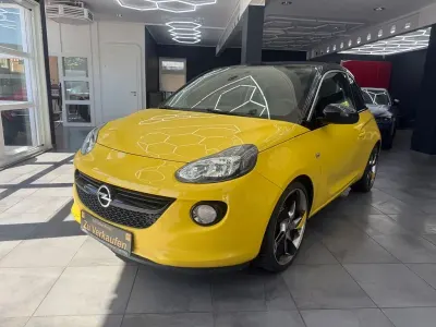 Usado Opel Adam Sport 69 HP (50 kW) 2016 Amarelo Citadino