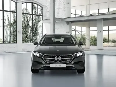 Gebraucht Mercedes E220 Avantgarde 197 PS (144 kW) 2025 Grau Limousine