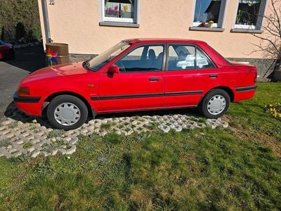Gebraucht Mazda 323 90 PS (66 kW) 1989 Rot Limousine