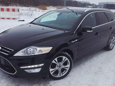 Schwarz Gebraucht 2014 Ford Mondeo Titanium Kombi | 4.599 € (Guter Preis)
