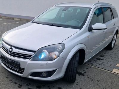 gebraucht Opel Astra 1.7 CDTI*TÜV NEU*Xenon*8 fach bereift*