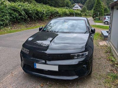 Schwarz Gebraucht 2022 Opel Astra GS Line Limousine | 16.200 € (Fairer Preis)