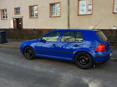 Gebraucht VW Golf IV Comfortline 75 PS (55 kW) 2000 Blau Limousine