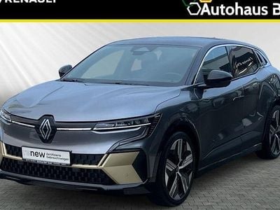 Usata Renault Megane E-Tech Iconic 160 kW (218 CV) 2024 Grigio Berlina