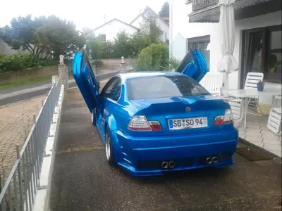 Gebraucht BMW 328 193 PS (141 kW) 1999 Blau Coupé