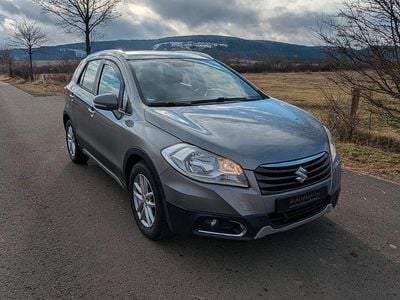 Gebraucht Suzuki SX4 120 PS (88 kW) 2015 Silber Limousine