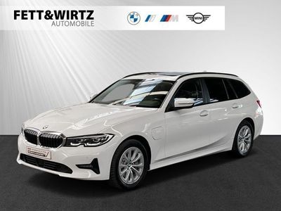 gebraucht BMW 330e xDrive Touring Adv.|LC-Prof.|HiFi|Panorama