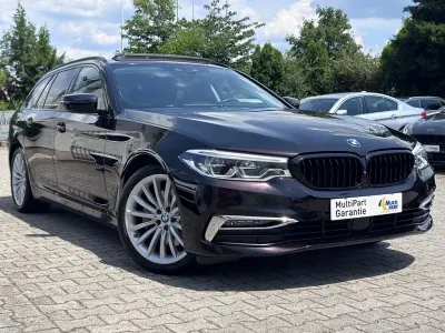 Gebraucht BMW 530 Sport Line 265 PS (194 kW) 2019 Individual almandinbraun Kombi