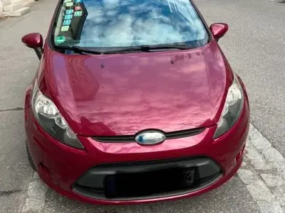 Gebraucht Ford Fiesta Trend 82 PS (60 kW) 2010 Limousine
