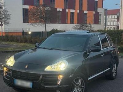 Second-hand Porsche Cayenne 245 CP (180 kW) 2009 Negru SUV