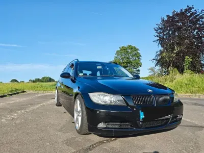 Gebraucht BMW 325 Performance 218 PS (160 kW) 2006 Schwarz Kombi