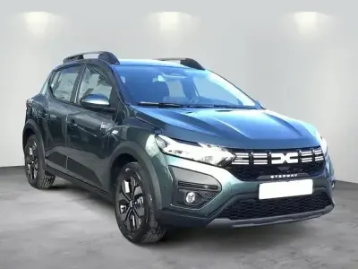 Gebraucht Dacia Sandero Expression 91 PS (66 kW) 2025 Zedergrün Kleinwagen