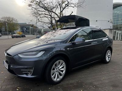 gebraucht Tesla Model X - 3.2020