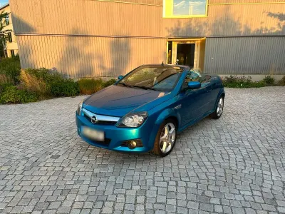 Gebraucht Opel Tigra Sport 125 PS (91 kW) 2004 Blau Cabrio
