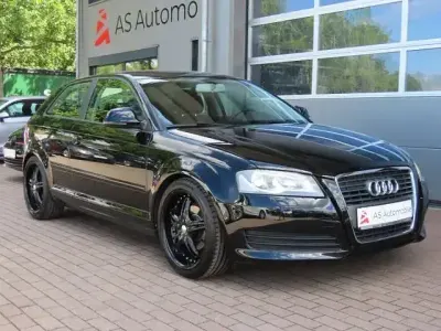 Gebraucht Audi A3 Attraction 102 PS (75 kW) 2009 Brillantschwarz Kleinwagen