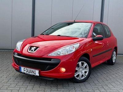 Gebraucht Peugeot 206+ Basis 73 PS (53 kW) 2012 Rot Kleinwagen
