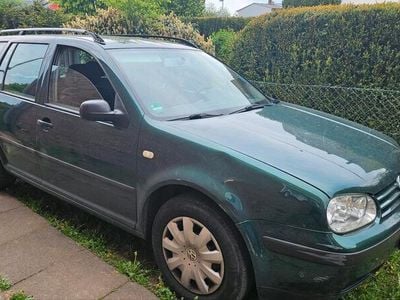VW Golf IV