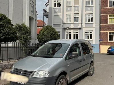 VW Caddy