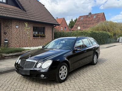 Second-hand Mercedes E220 170 CP (125 kW) 2009 Negru Break