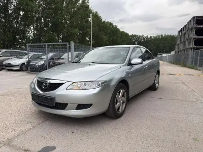 Gebraucht Mazda 6 Comfort 120 PS (88 kW) 2004 Silver contrail Kleinwagen