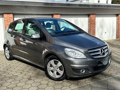 Gebraucht Mercedes B200 136 PS (100 kW) 2006 Grau Van / Kleinbus