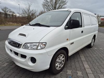 Hyundai H-1